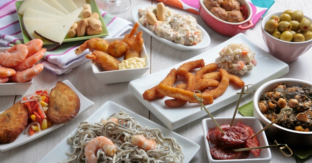 Tapas en una barra del centro de Dénia